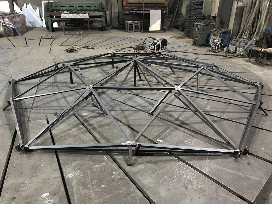 宝石型天文圆顶车间预加工